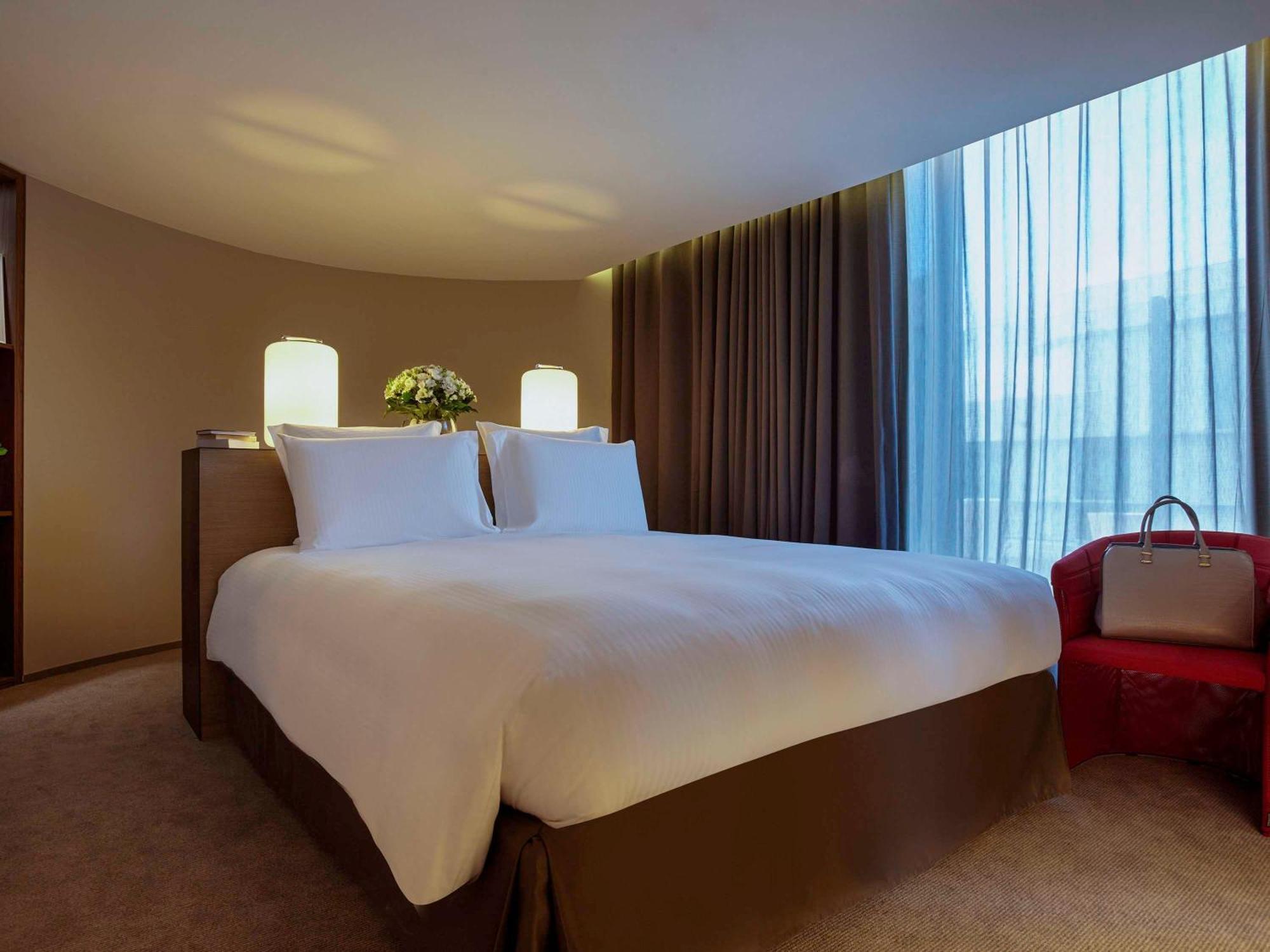 Hotel Pullman Paris Cdg Airport 4*