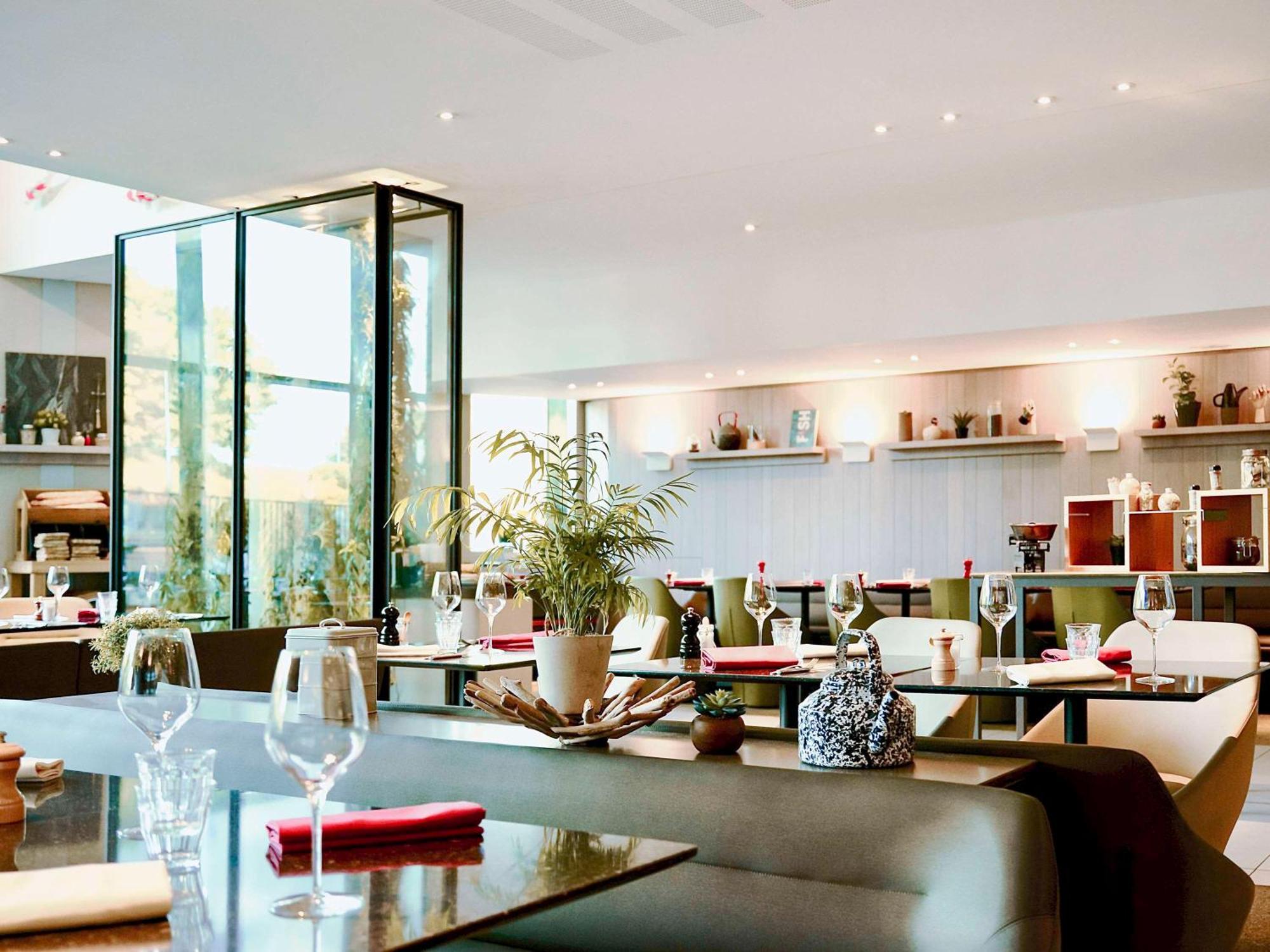 Pullman Paris Roissy Cdg Airport Hotel Le Mesnil-Amelot